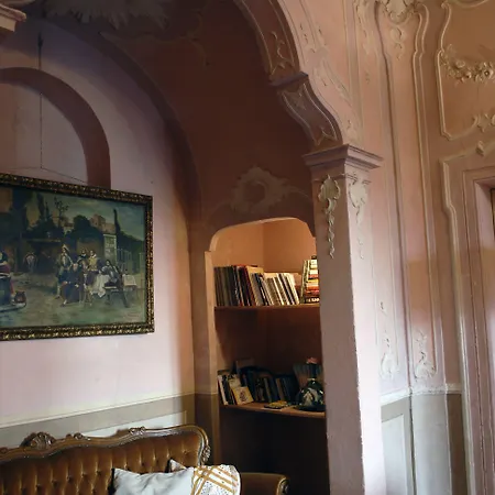 Palazzo Bonfranceschi 3*