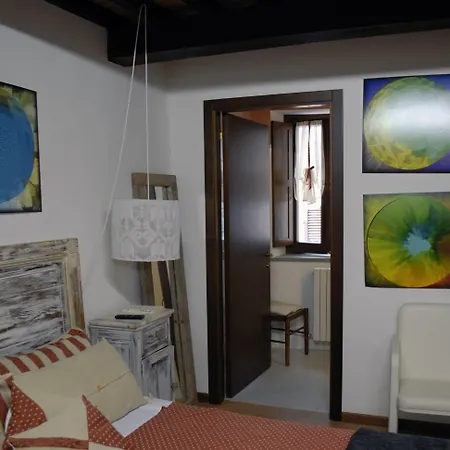 Oda ve Kahvaltı Palazzo Bonfranceschi 3*