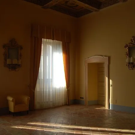 Oda ve Kahvaltı Palazzo Bonfranceschi Belforte del Chienti