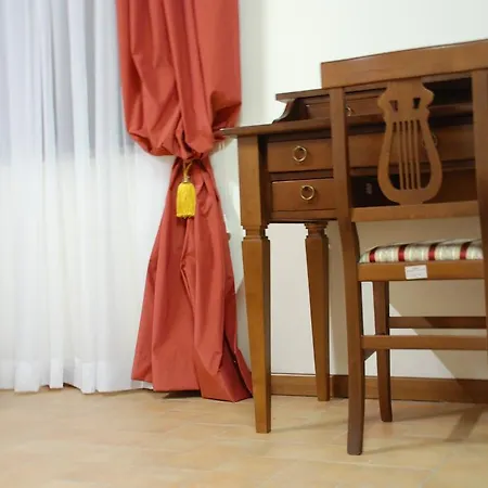 Palazzo Bonfranceschi Belforte del Chienti